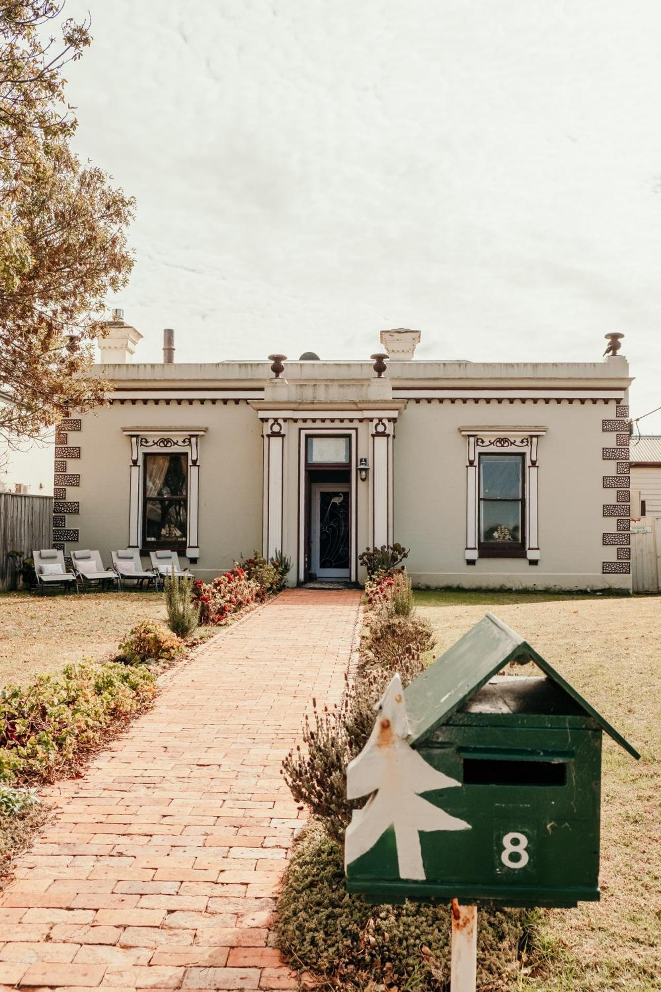 The Wandering Whale Hostel Port Fairy